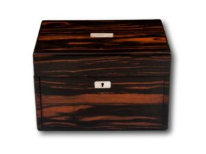 Overview of the Calamander Jewellery Box