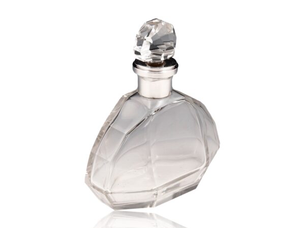 Side profile of the Art Deco Decanter