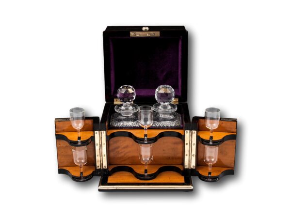 Decanter Box fully open
