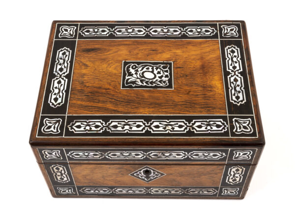 Rosewood and mother of pearl jewellery box top down