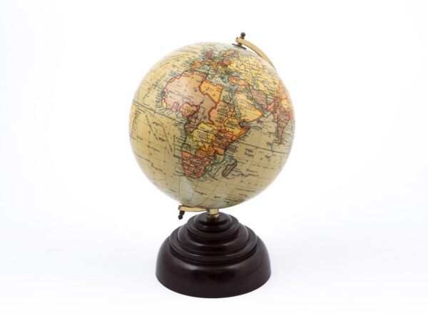 Geographia 8 inch front angle