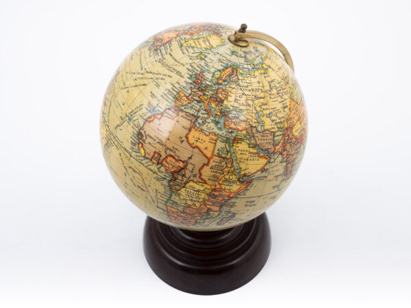 Geographia 8 inch top down