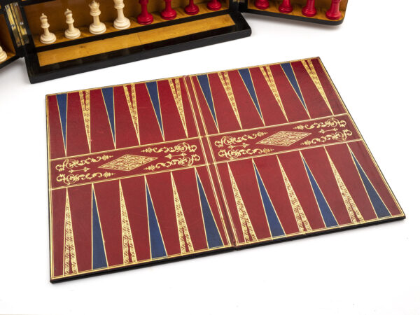 Walnut Games Compendium backgammon board