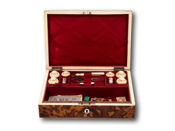 Overview of the Georgian Sewing Box by Lund with the lid up