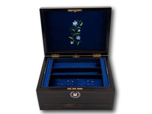 View of the interior of the jewellery box