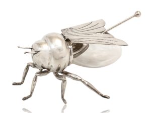 Overview of the Art Deco Honey Bee