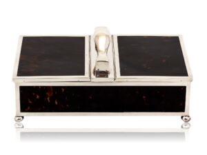 Overview of the Silver & Tortoiseshell Humidor