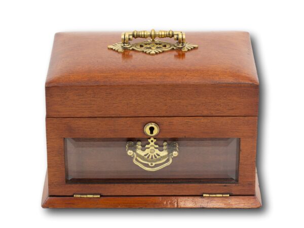 Overview of the Mahogany Jewellery Box