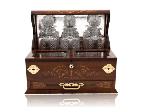 Overview of the Games Humidor Decanter Box Compendium