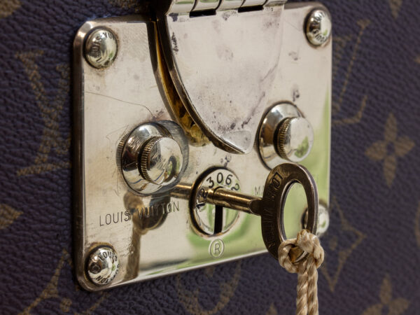 Close up of the lock and key on the Louis Vuitton Jewellery Box