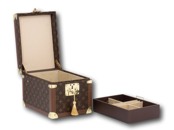View of the Louis Vuitton Jewellery Box with the top tray removed
