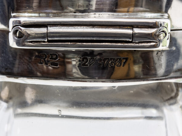 Close up of the william hutton and sons london registration number