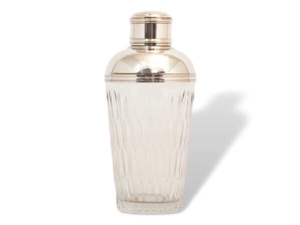 Overview of the Silver & Glass cocktail shaker