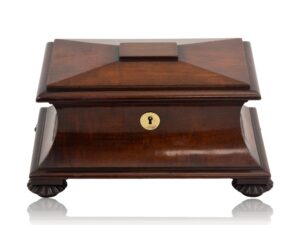 Overview of the mahogany tea caddy