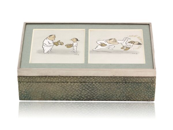 Overview of the shagreen artists cigarette case