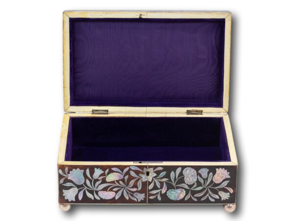 Overview of the Regency Tortoiseshell and Mother of Pearl Jewellery Box with the lid open