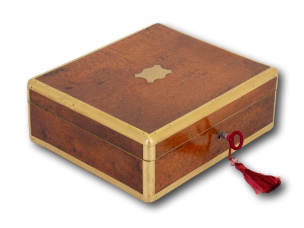 Front overview of the Anglo Indian Amboyna Box