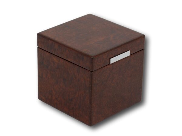 Front overview of the Dunhill Humidor