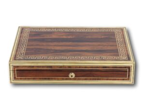 Front overview of the Wells and Lambe Kingwood Jewellery Box