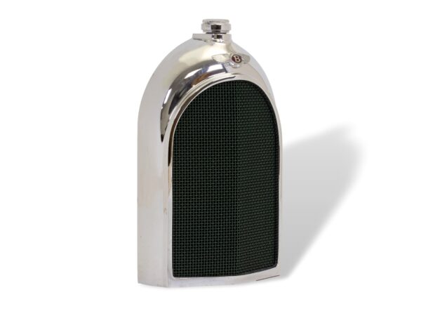 Front overview of the Classic Stable Bentley Radiator Decanter