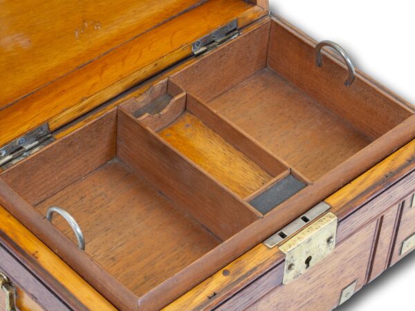 Close up of the top tray of the humidor