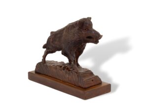 Front overview of the Swiss Black Forest Boar Figure