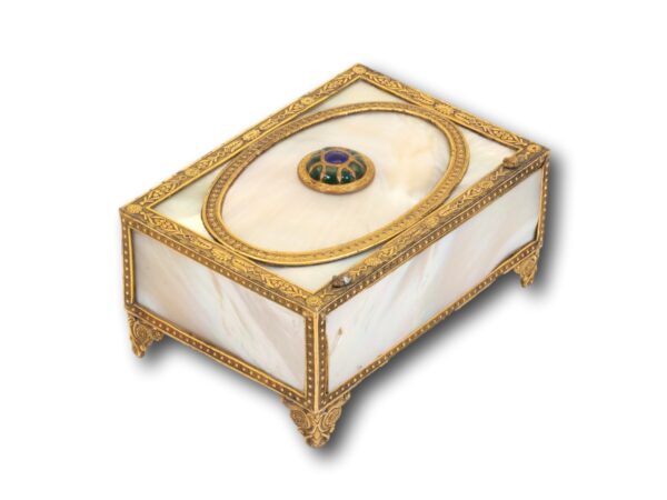 Rear overview of the Palais Royal Necessaire Sewing Box