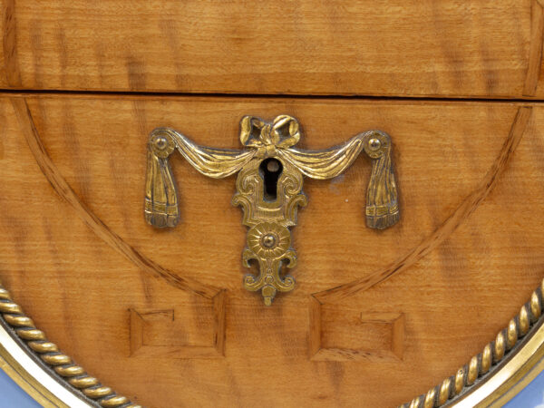 Close up of the decorative escutcheon