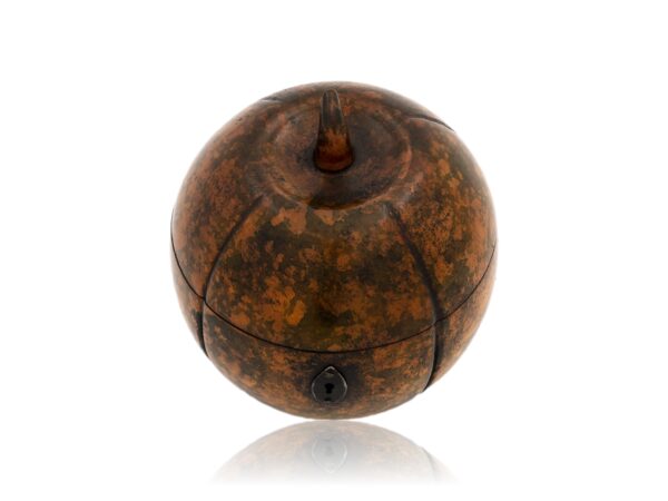 Top of the Antique Melon Fruit Tea Caddy