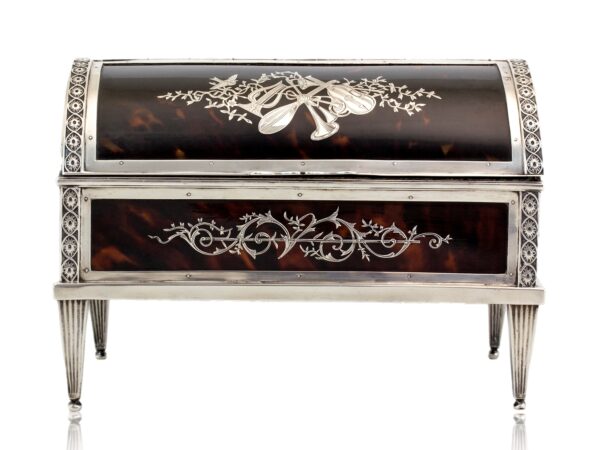 Overview of the Tortoiseshell and Silver Jewellery Box William Comyns