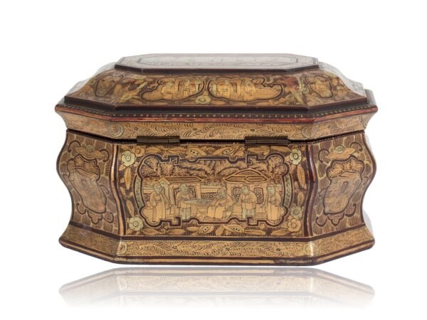 Rear of the Miniature Chinese Export Lacquer Tea Caddy