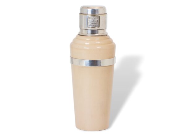 The Master Incolor Cream Cocktail Shaker