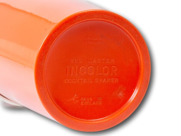 Base of the Master Incolor Red Cocktail Shaker