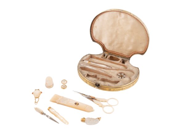 Interior of the Palais Royal Mother of Pearl Clam Necessaire Etui with the tools removed