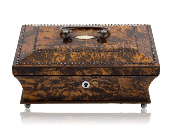 Front overview of the Palais Royal Mulberry Sewing Box