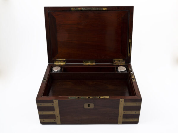 Front of the Campaign Military Writing Box Hewlins with the lid up