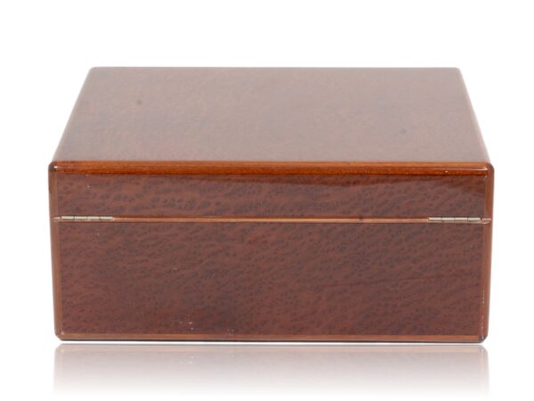 Rear overview of the Elie Bleu Paris Thuya Humidor