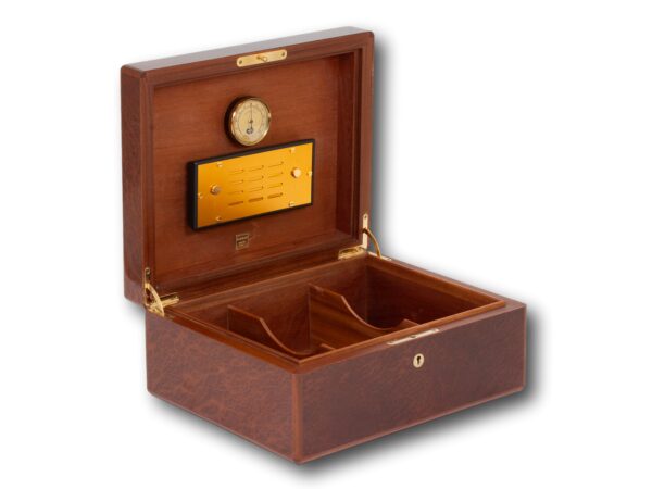 Front overview of the Elie Bleu Paris Thuya Humidor with the lid up