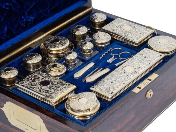 Close up of the top layer in the Coromandel Vanity Box Edwards for Hunt and Roskell