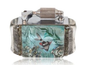Front overview of the McMurdo Aquarium Table Lighter