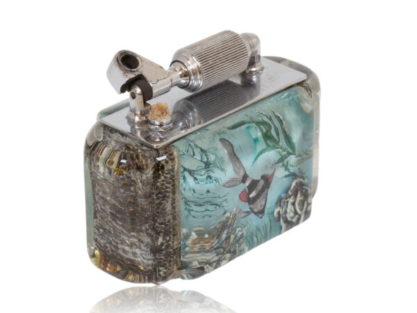 Front overview of the McMurdo Aquarium Table Lighter with the petrol arm open