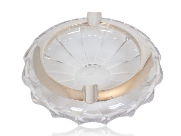 Overview of the Glass Silver Mounted Cigar Ash Tray