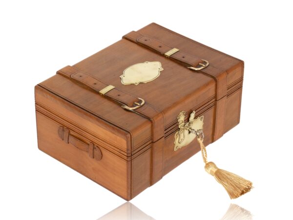 Front overview of the French Novelty Suitcase Jewellery Box with the key fitted