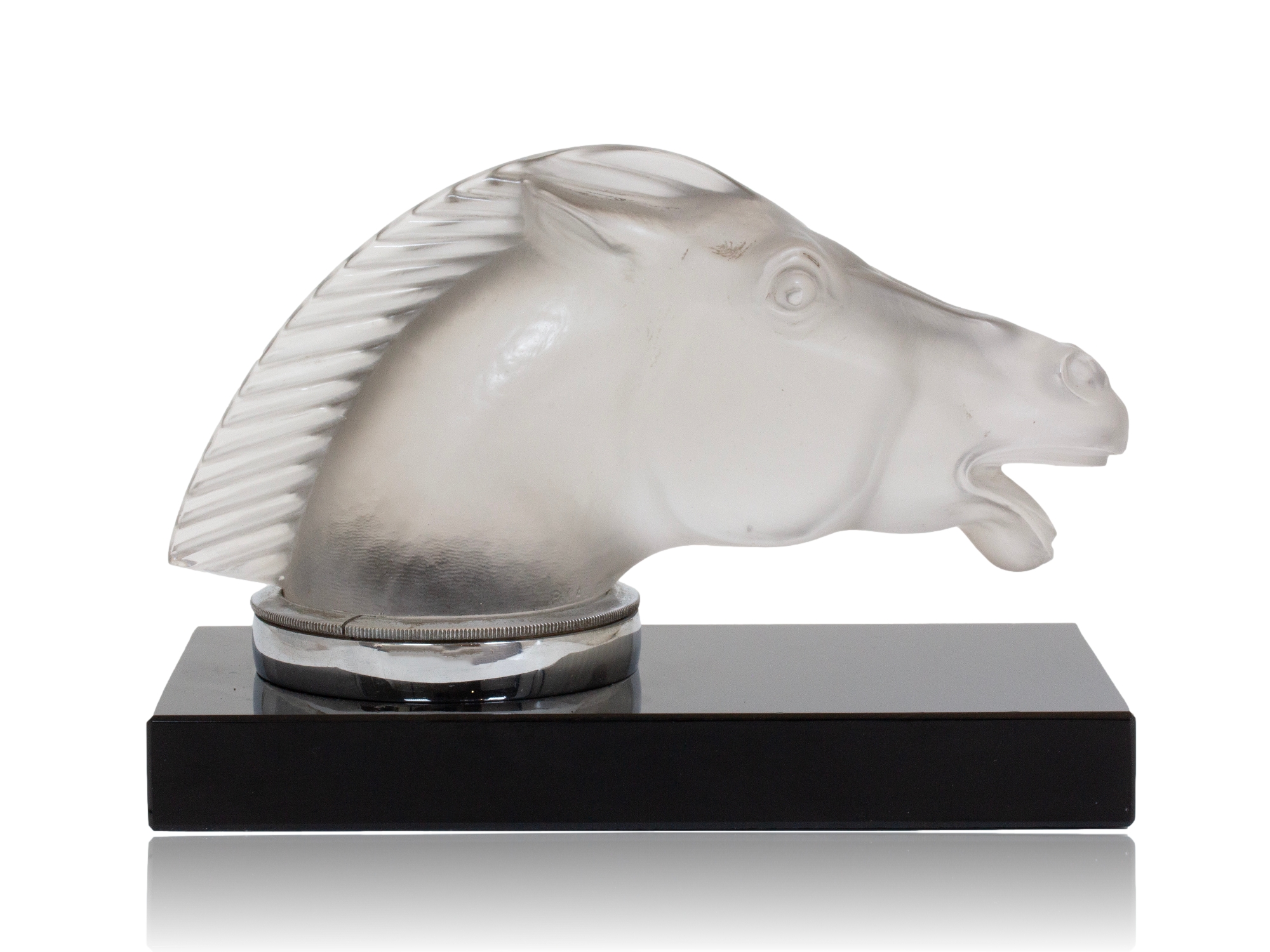 Side of the Rene Lalique Car Mascot Epsom 1153