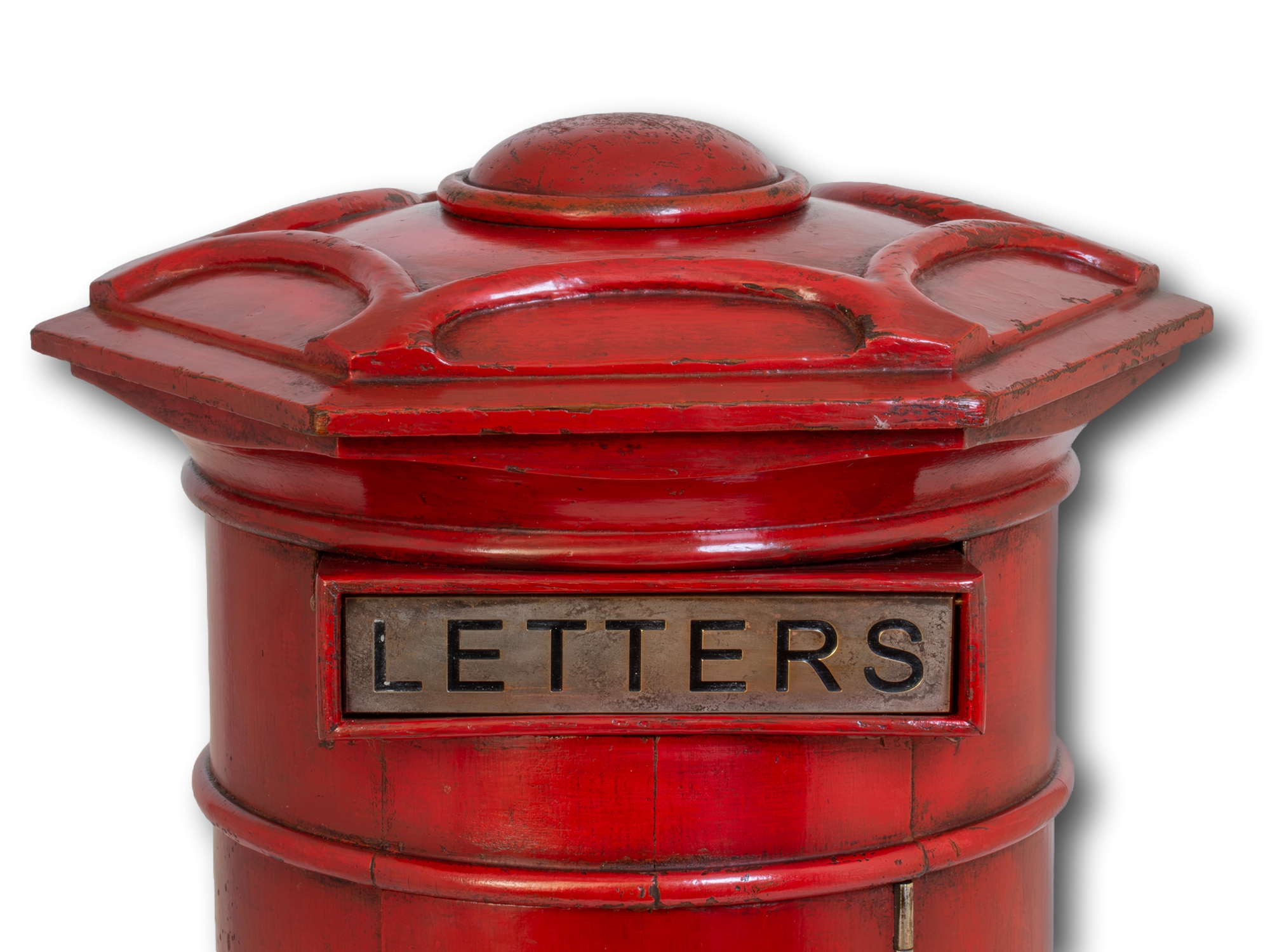 Red post box close up of the top letter aperture